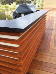 מטבח גינה | מטבחי גינה | מטבח לגינה | מטבח לחצר - ל.ח בניה ויזמות